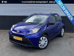 Toyota Aygo X - 1.0 VVT-i MT Play Apple CarPlay/Android Auto navigatie, achteruitrij camera, Nieuw gelever