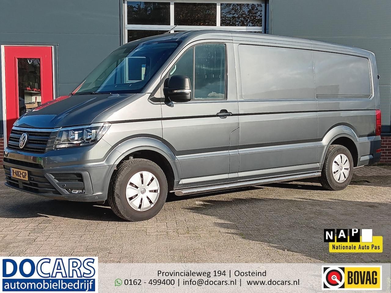 Volkswagen Crafter - 30 2.0 TDI L3H2 met NAP / EURO 6 / nieuwe APK - AutoWereld.nl