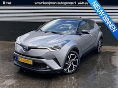 Toyota C-HR - 1.8 Hybrid Bi-Tone Plus Stoel- & stuurverarming, navigatie, dodehoek detectie, JBL Premium