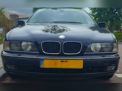 BMW 5-serie - 528i Executive