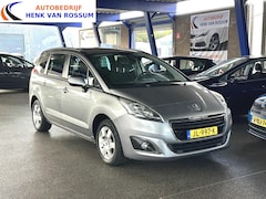 Peugeot 5008 - 1.2 PureTech Style 7p. Trekhaak | Cruise | Navi | Achteruitrijcamera | NAP