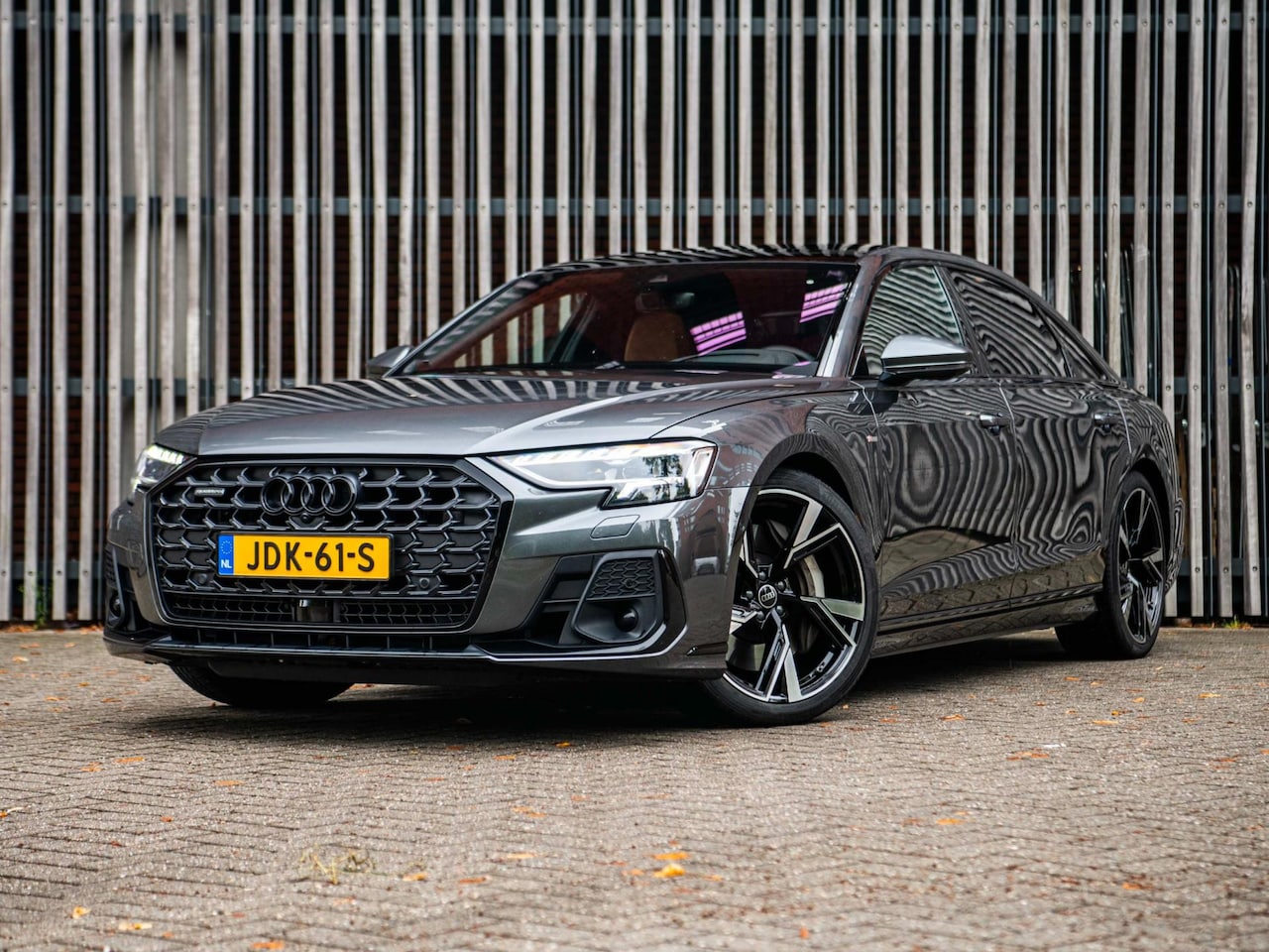 Audi A8 - 60 TFSI e 449pk Quattro Lang 3x S-Line|BTW|VOL OPTIES|Trekhaak|Panorama|4x Massage/koeling - AutoWereld.nl