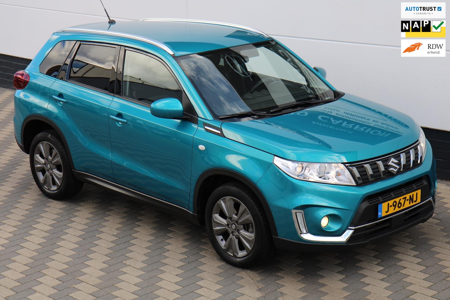Suzuki Vitara - 1.4 Boosterjet Automaat Carplay Camera !! - AutoWereld.nl