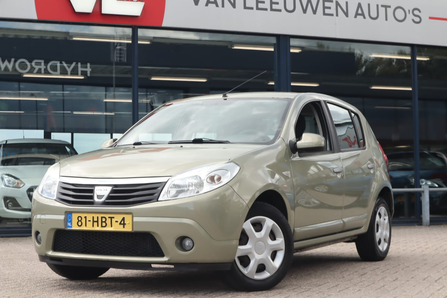 Dacia Sandero - 1.4 Lauréate | Airco | Radio CD | APK 09-03-2026 - AutoWereld.nl