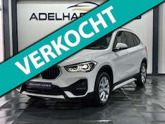 BMW X1 - SDrive20i Executive Automaat / Navigatie full map / Camera / Lederen interieur / Cruise co
