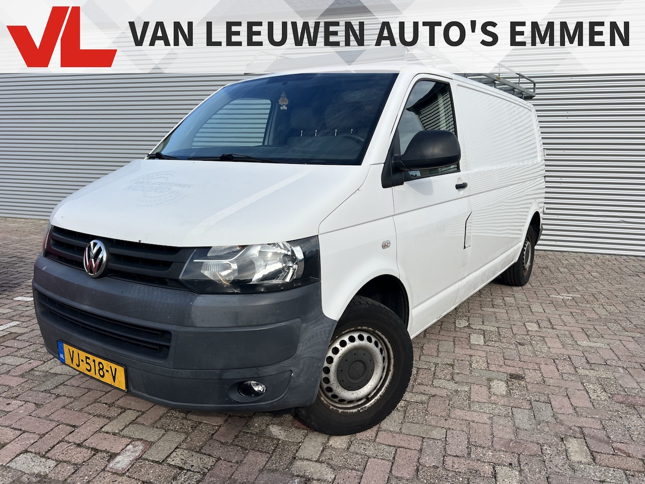 Volkswagen Transporter - 2.0 TDI L2H1 BM DC Budgetline | Nieuw Binnen! | Airco | Cruise | Trekhaak - AutoWereld.nl