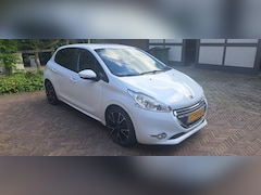 Peugeot 208 - 1.4 Vti Allure Geen