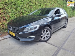 Volvo V60 - 2.0 D3 Summum
