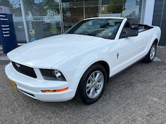 Ford Mustang - 4.0 V6 km in miles
