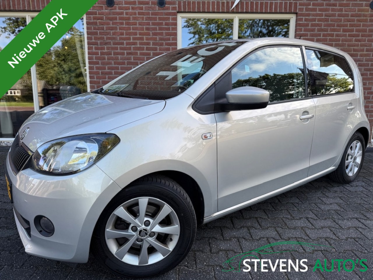 Skoda Citigo - 1.0 Grt. Drive NIEUWE APK / CRUISE / NAVI / AIRCO / LMV / ISOFIX - AutoWereld.nl