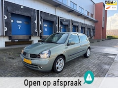 Renault Clio - 1.6-16V Privilège Automaat/NAP inruilkoopje zo meenemen