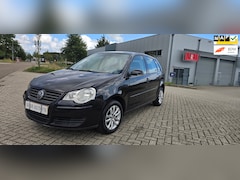Volkswagen Polo - 1.4-16V Trendline Airco Nieuw A.P.K