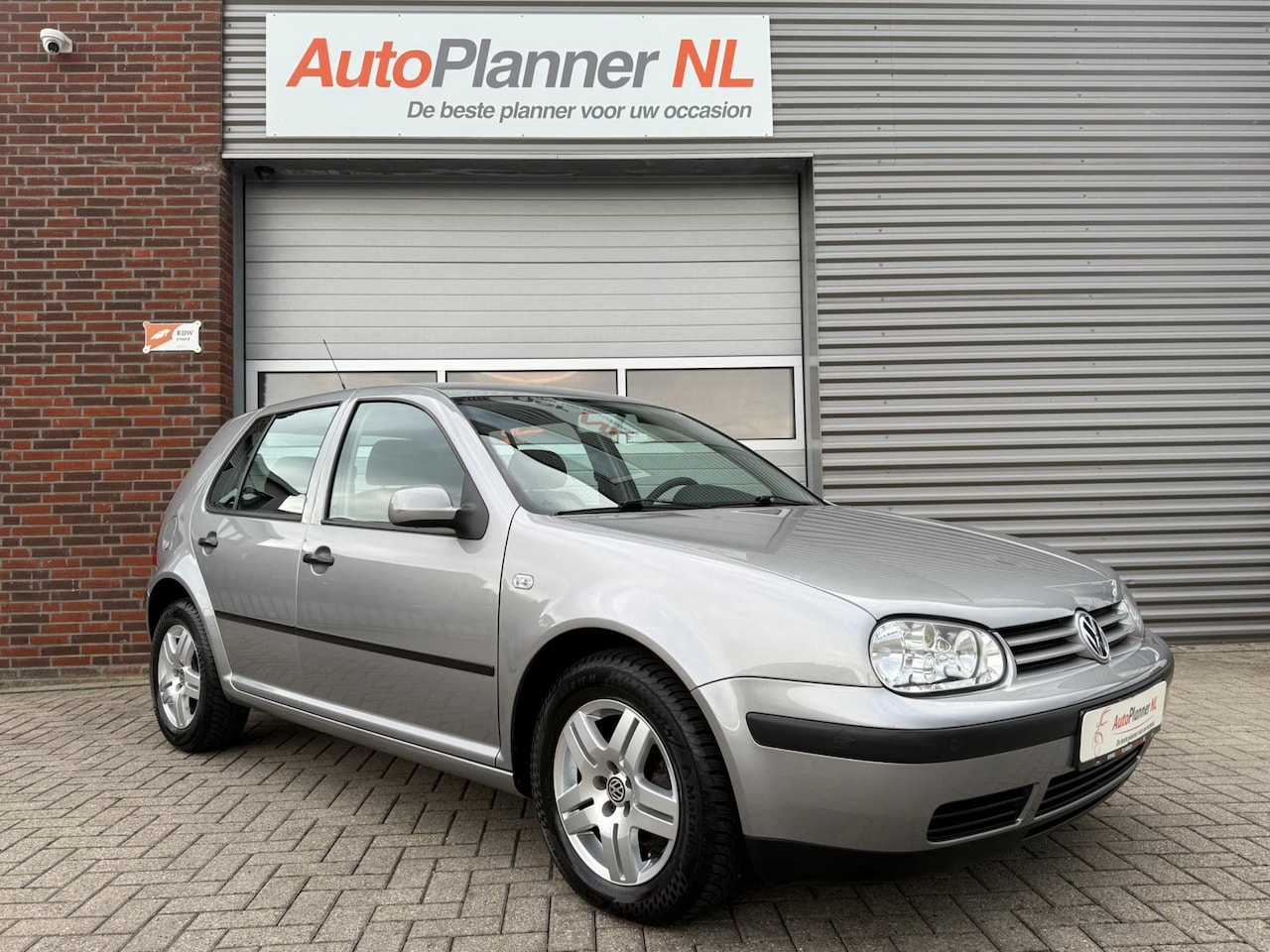 Volkswagen Golf - IV 1.6 Special! Automaat! Clima! *69.872KM*! - AutoWereld.nl