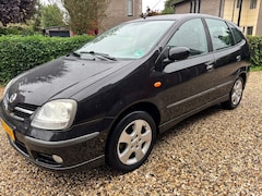 Nissan Almera Tino - 1.8 Acenta