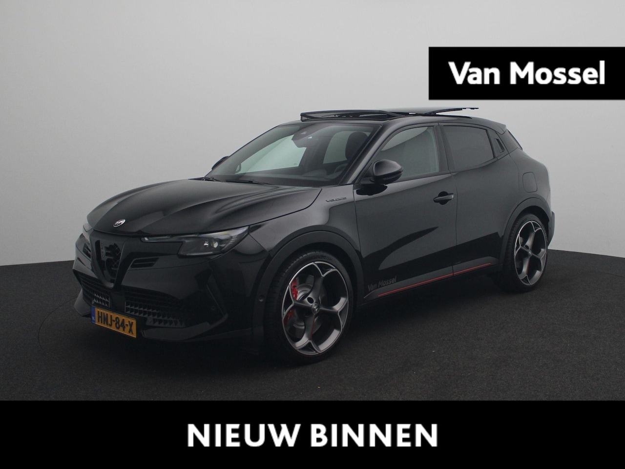 Alfa Romeo Junior - Elettrica Veloce 54 kWh - AutoWereld.nl