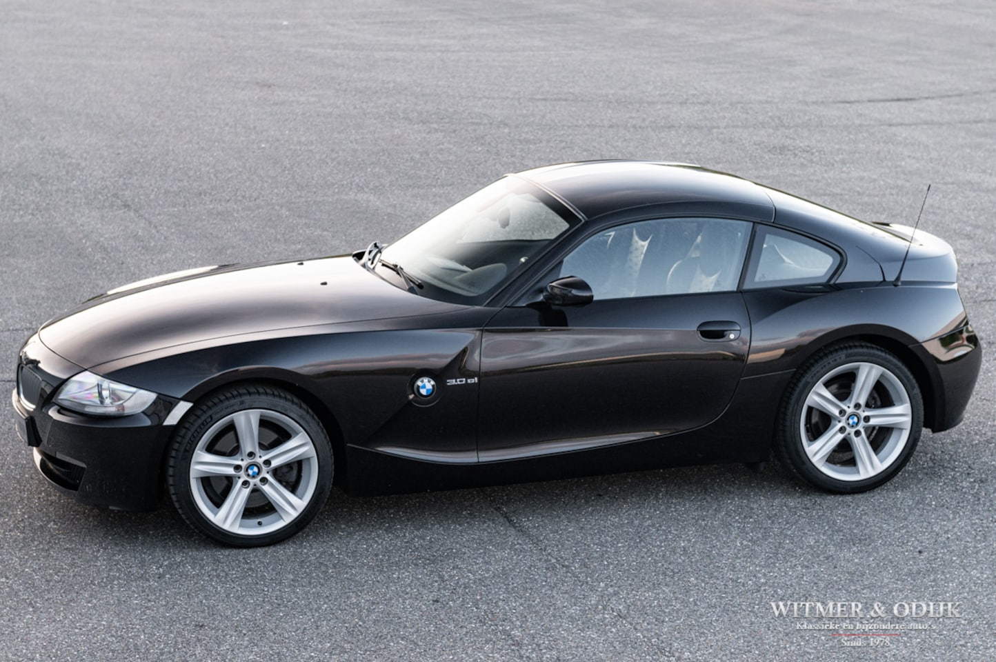 BMW Z4 Coupé - 3.0si Executive Individual NL-auto - AutoWereld.nl