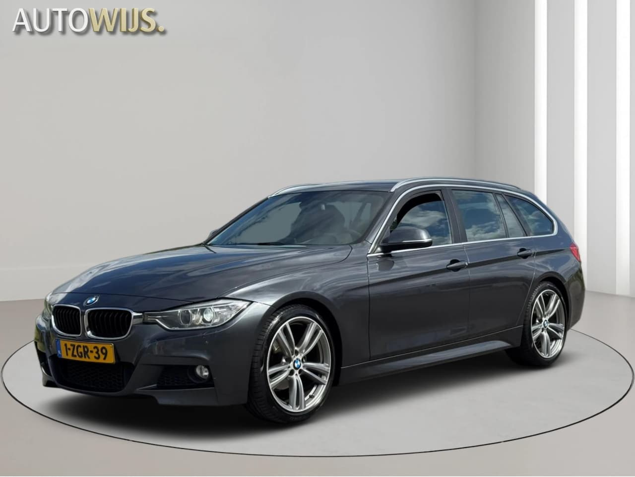 BMW 3-serie Touring - 316i Executive|M-SPORT|Alcantara|Groot NAVI|Alpine|LED - AutoWereld.nl