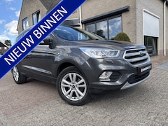 Ford Kuga - 1.5 Turbo Titanium Navigatie / Trekhaak / Camera