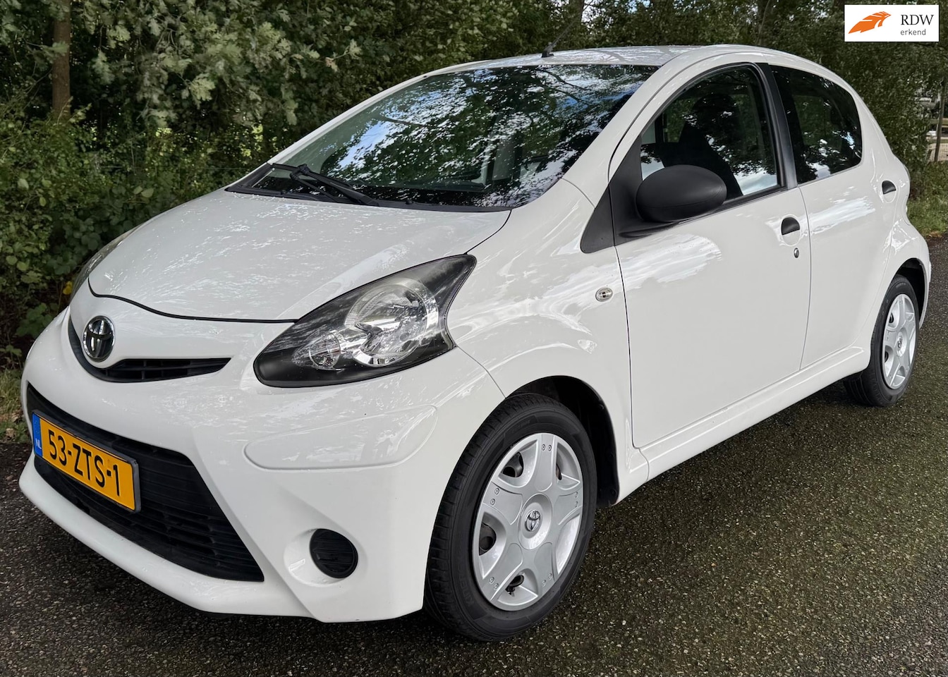 Toyota Aygo - 1.0 VVT-i Comfort 2013 AIRCO 5-DRS NAP ZEER NETTE AUTO - AutoWereld.nl
