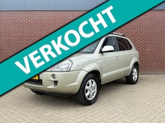 Hyundai Tucson - 2.0i 4WD Style / NAP / Airco / Cruise / Trekhaak