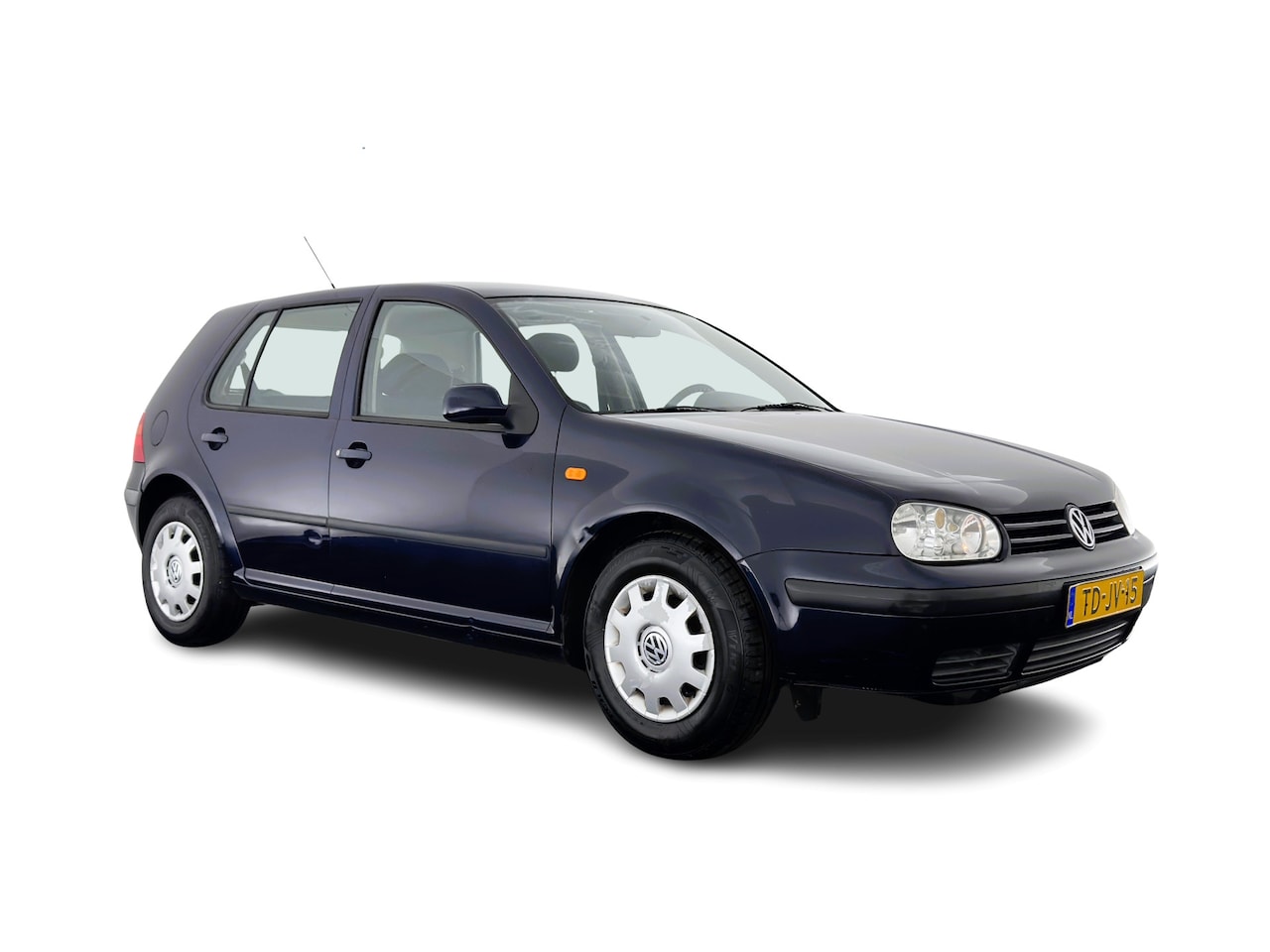 Volkswagen Golf - 1.4-16V Trendline *SPORT-SEATS | TOWBAR* - AutoWereld.nl