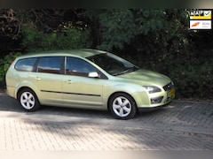 Ford Focus Wagon - 1.6-16V Futura NWE APK technisch TOP