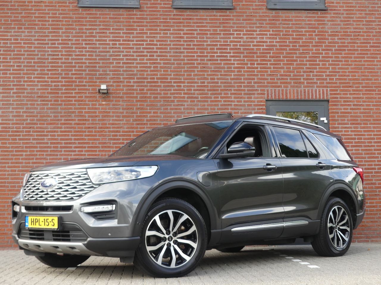 Ford Explorer - 3.0 V6 EcoBoost PHEV - AutoWereld.nl