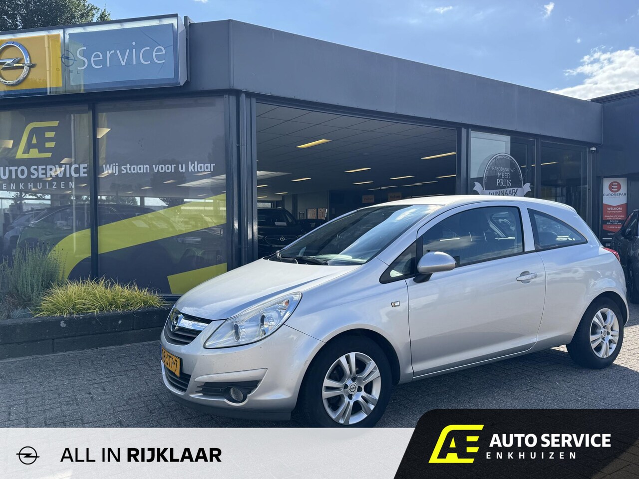 Opel Corsa - 1.4-16V Edition Unieke KM stand | 100% automaat | Airco | Cruise | kleine krassen - AutoWereld.nl