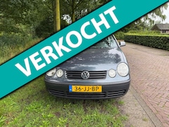 Volkswagen Polo - 1.4-16V Comfortline