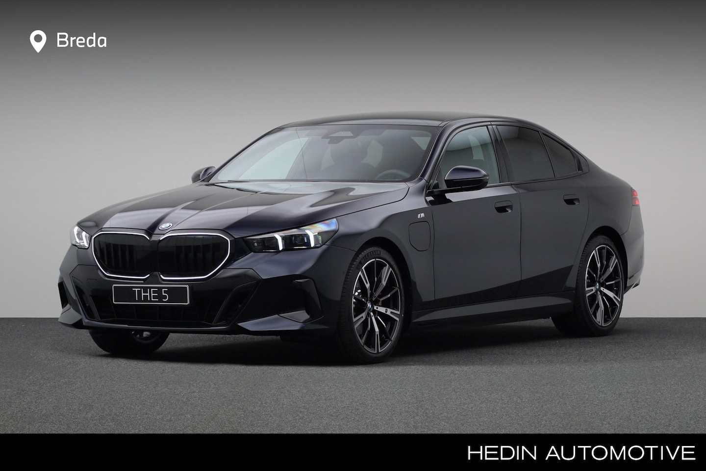 BMW 5-serie - 530e M Sport Edition | M-Sport Pro | Iconic Glow | Trekhaak | Harman Kardon | Driving Assi - AutoWereld.nl