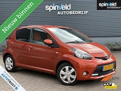 Toyota Aygo - 1.0 VVT-i Dynamic Orange BJ`12 NAP NL Airco Bluetooth