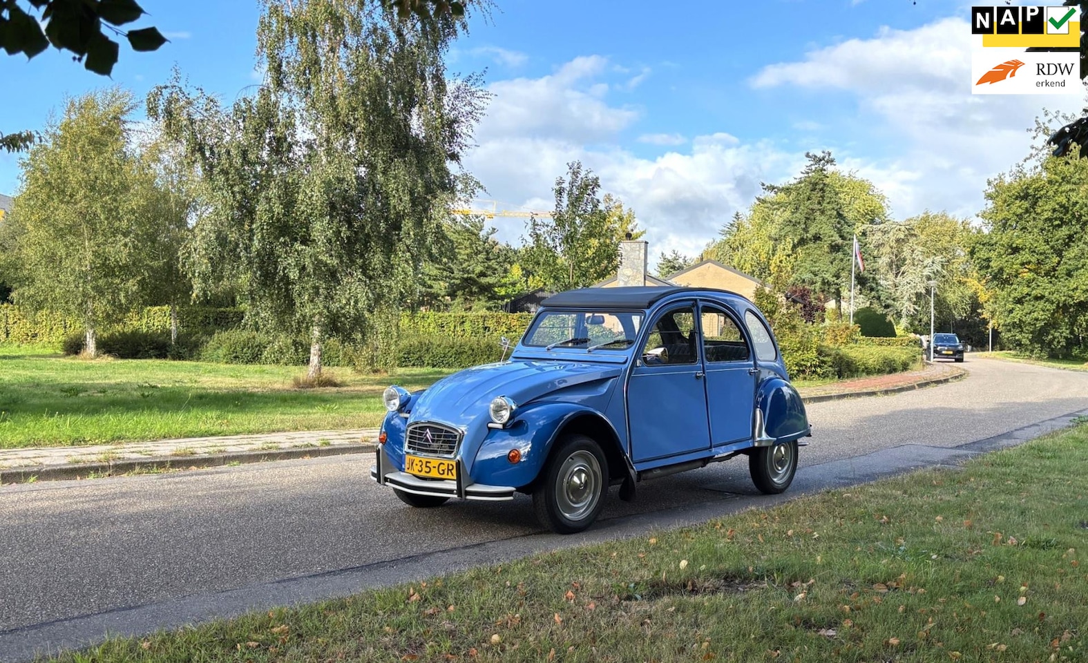 Citroën 2 CV - 2CV6 Cauloises-Volledig gerestaureerd. - AutoWereld.nl