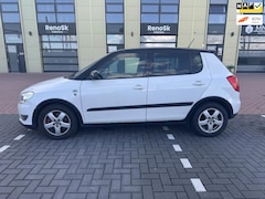 Skoda Fabia - 1.6 TDI Scout / MONTE-CARLO / CLIMA/ ELEC. PAKKET / Elec. pakket / Stoelverwarming