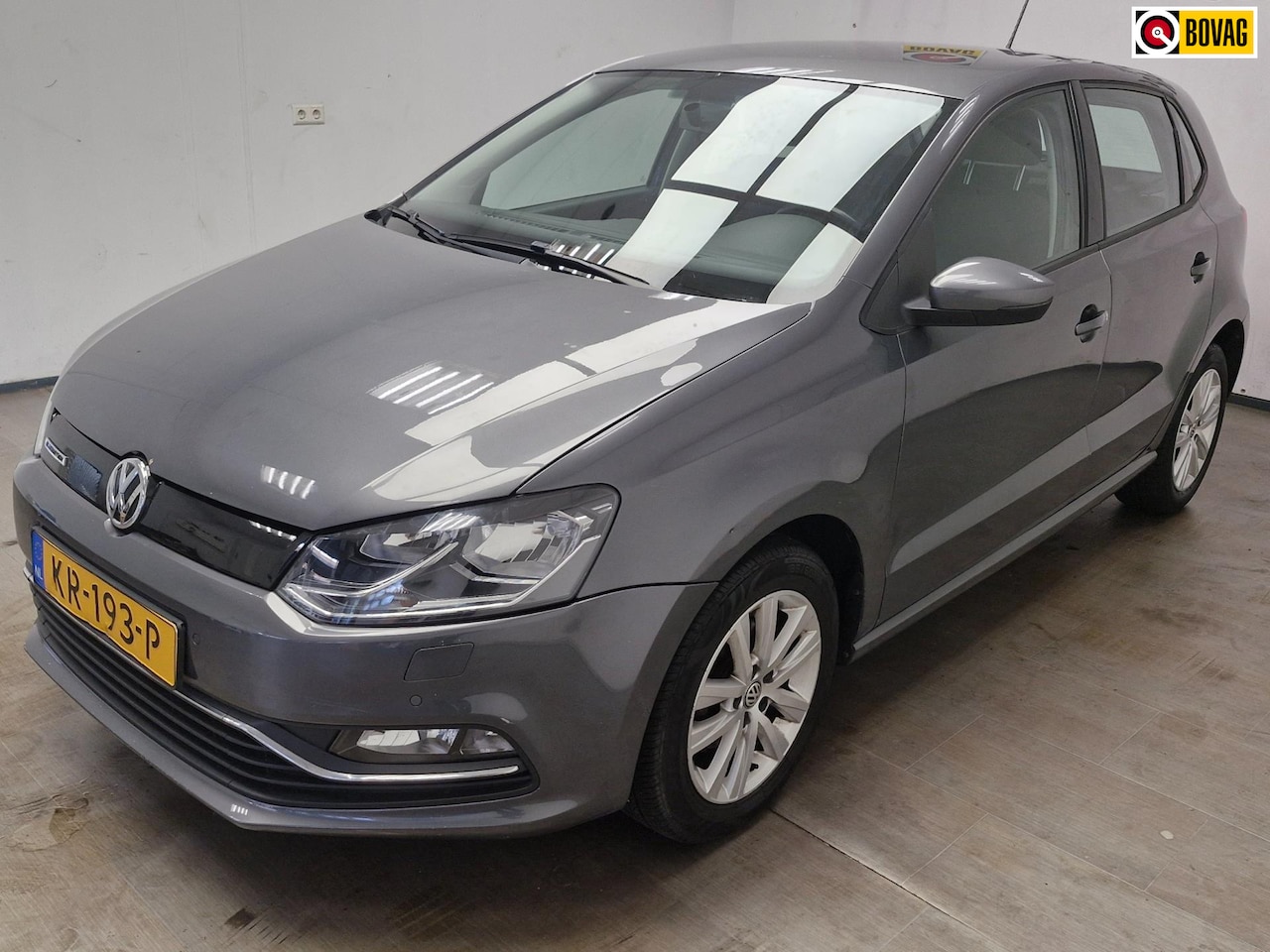 Volkswagen Polo - 1.2 TSI Highline GARANTIE ! AUTOMAAT ! AIRCO ! - AutoWereld.nl