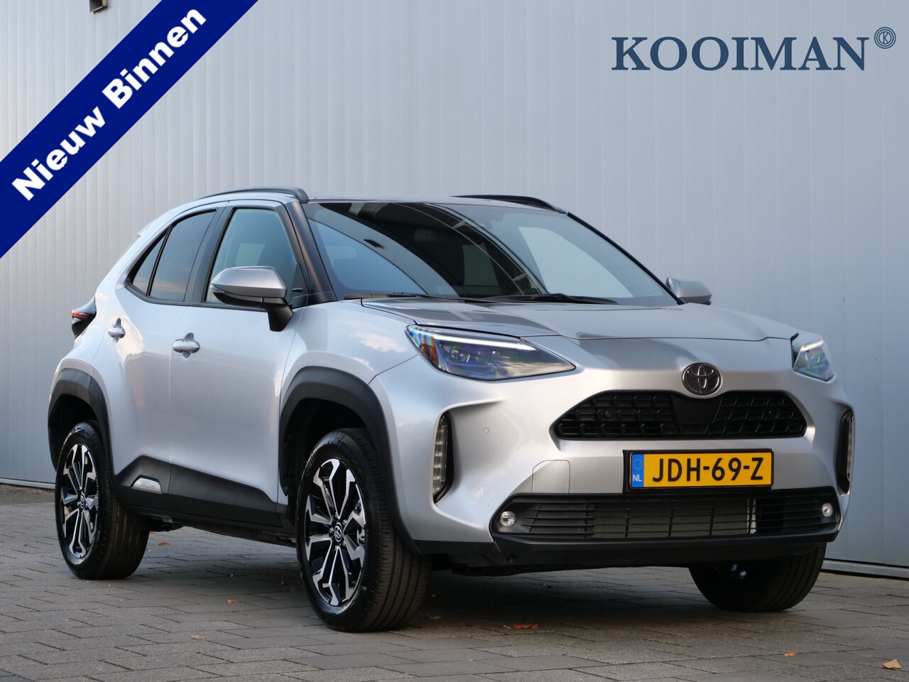 Toyota Yaris Cross - 1.5 Hybrid 130 Dynamic Automaat Winterpakket / Camera / Apple Carplay - AutoWereld.nl