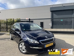 Peugeot 308 - 1.2 VTi Navi Bluetooth Parkeersensoren Lage km Nap