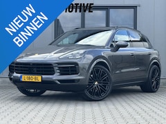 Porsche Cayenne - 3.0 340 PK | Achteras besturing | Pano dak | Trekhaak | Leder dashboard | Luchtvering
