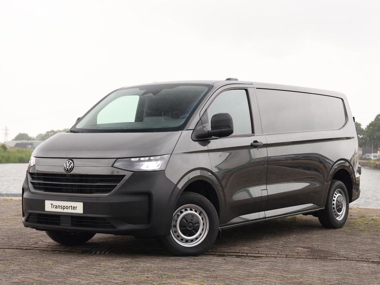 Volkswagen e-Transporter - L2 100 kW (136 pk) 3500 m | Trekhaak | LED | Cruise | Airco | - AutoWereld.nl