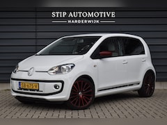 Volkswagen Up! - 1.0 high up BlueMotion 75pk | 17" Velgen | Stoelverwarming | Cruisecontrol | Parkeersensor