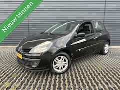 Renault Clio - 1.2-16V Authentique | Apk | Airco | Distributie