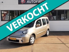 Renault Kangoo Family - 1.6-16V Privilège met lift voor elektrische rolstoel