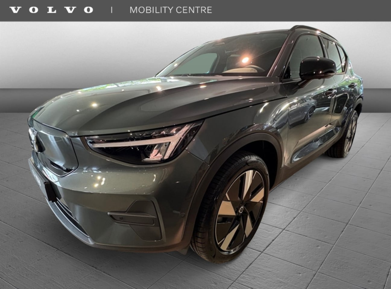 Volvo EX40 - Extended Core 82 kWh | NIEUW| 360-camera | warmtepomp | dodehoek - AutoWereld.nl