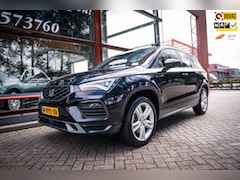 SEAT Ateca - 1.5 TSI Xperience Business Intense Automaat| App connect | Trekhaak |Panoramadak | Parkeer