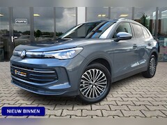 Volkswagen Tiguan - 1.5 eTSI Life | ACC | Camera | Winter Pakket |