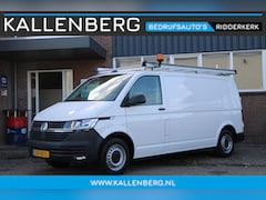 Volkswagen Transporter - 2.0 TDI 110PK L2H1 / Trekhaak / Imperiaal / App connect / Navi / PDC