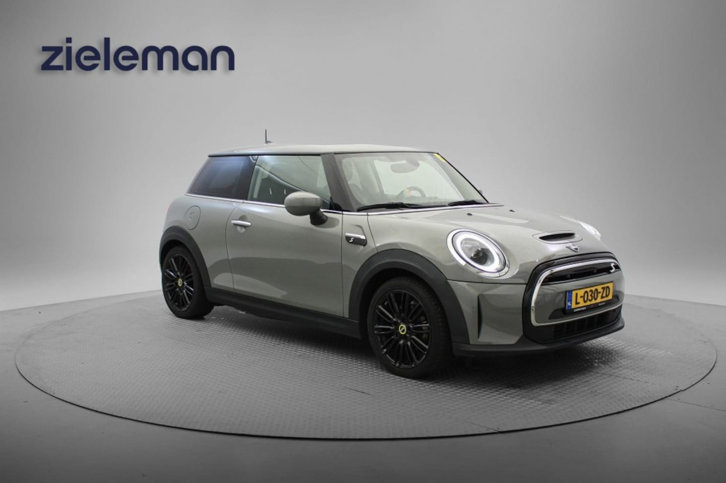 MINI Mini-Electric - Sport 33 kWh - Navi, Clima, Carplay, SOH 96% - AutoWereld.nl