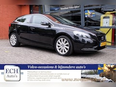 Volvo V40 - T3 150 pk Momentum, Navi, Bluetooth, 17 inch
