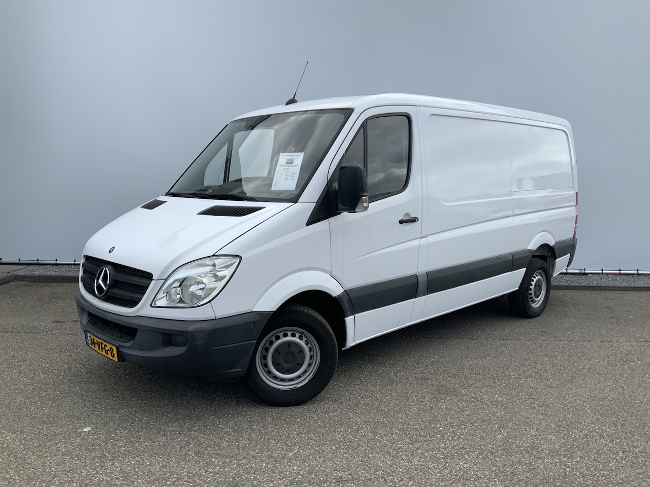 Mercedes-Benz Sprinter - 311 2.2 CDI 366 L2 H1 Automaat Trekhaak 2800 kg 3 Zits Euro 4 - AutoWereld.nl
