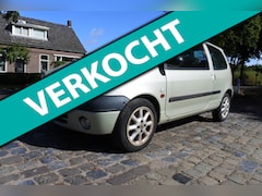 Renault Twingo - 1.2 Initiale Quickshift 5 leer nw apk 14-10-2026