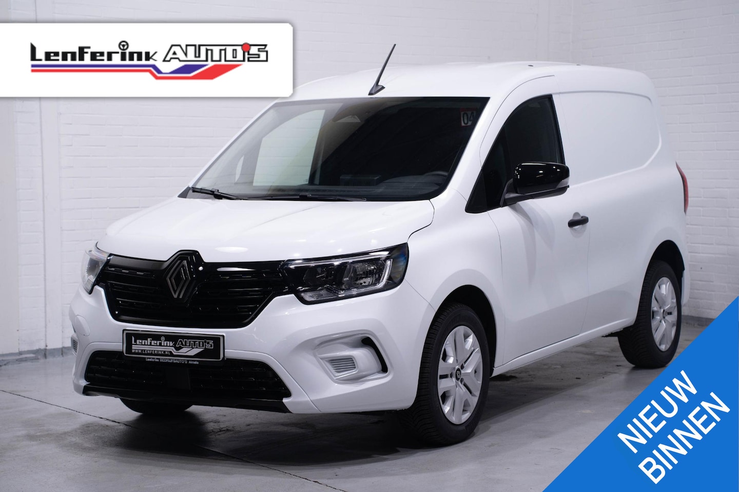 Renault Kangoo - 1.5 Blue DCi 95 pk L1 Airco, Apple Carplay Camera, Exterieur Pack, Zwarte Grille + Spiegel - AutoWereld.nl